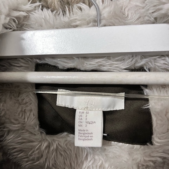 H&M women hooded jacket - Picture 3 of 4